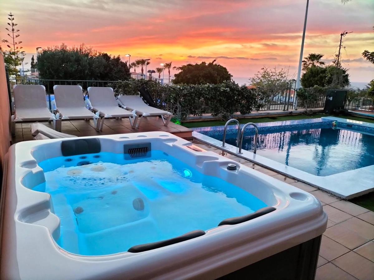 Maravillosa Villa De Lujo Con Piscina Privada 圣地亚哥港 外观 照片